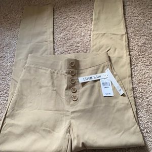 Pull on stretch khaki pants